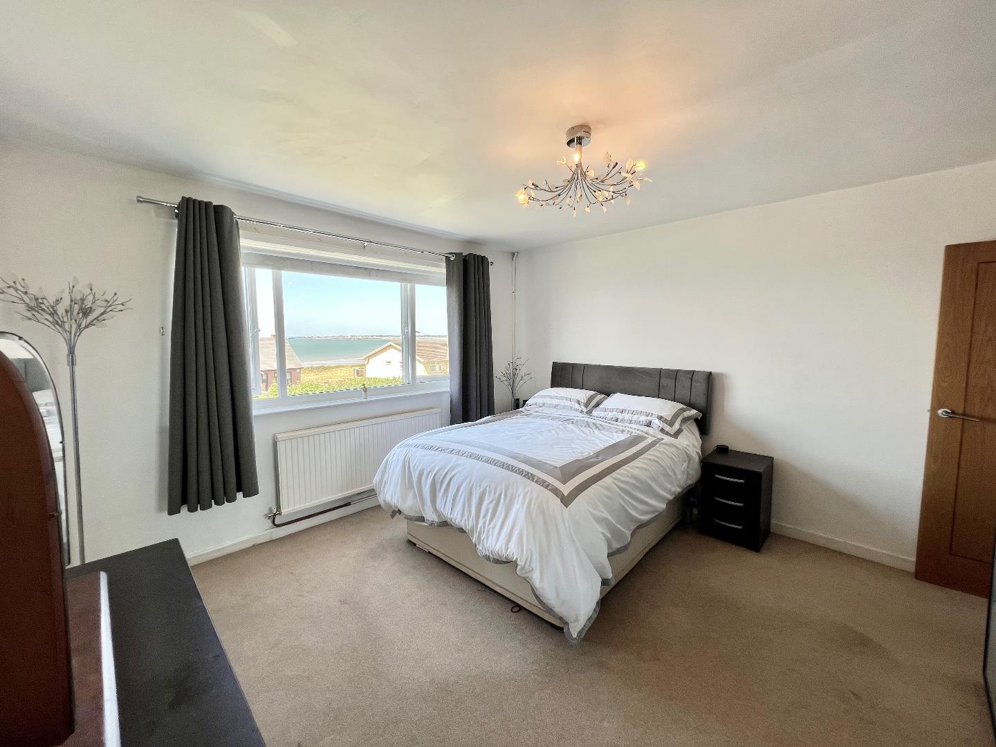 Marine Drive, Ogmore-By-Sea, Vale of Glamorgan, CF32 0PJ
